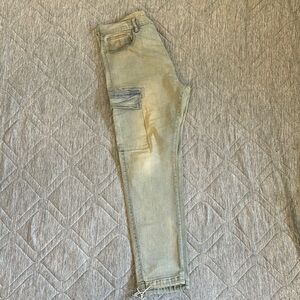 Stylish Cargo Pants in Faded Green